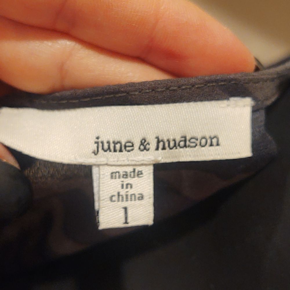 June & Hudson Top - Picture 5 of 8